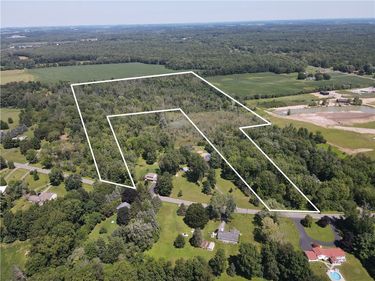 Skuse Road, Phelps, NY 14532