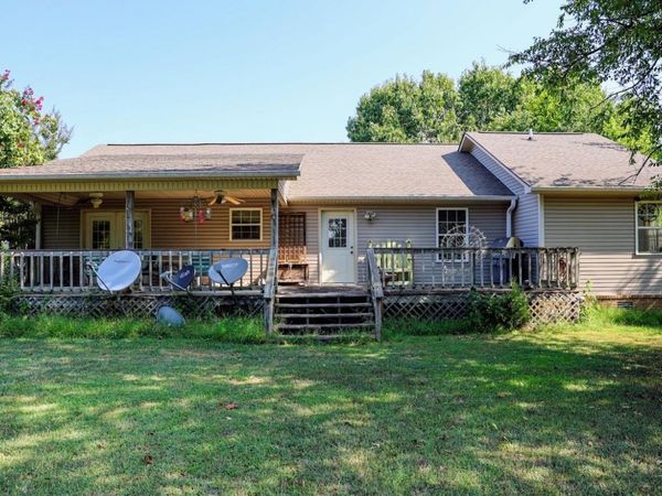 4137 State Highway 289 , Sage, AR 72573