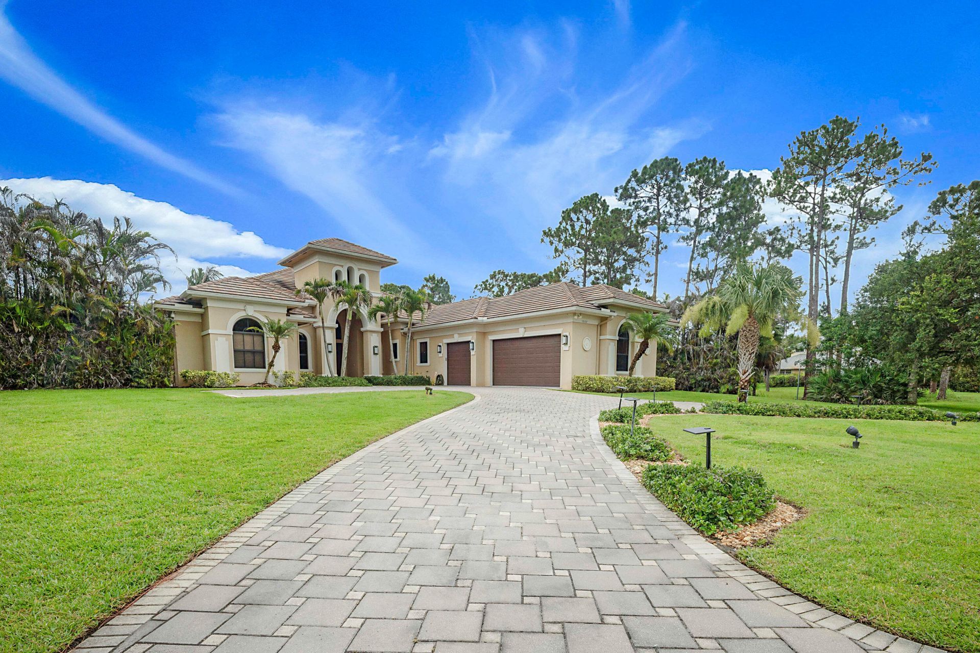 18337 SE Old Trail Drive W, Jupiter, FL 33478 Photo