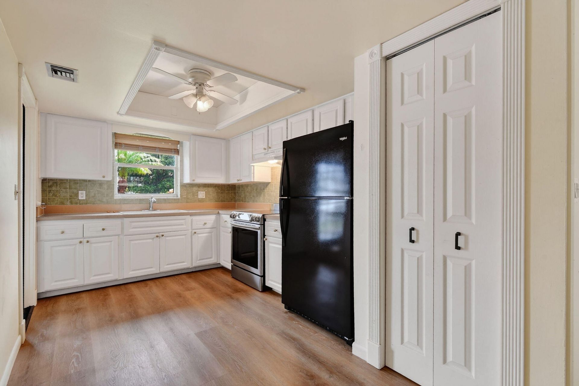 11 Windsor Road E, Jupiter, FL 33469 Photo