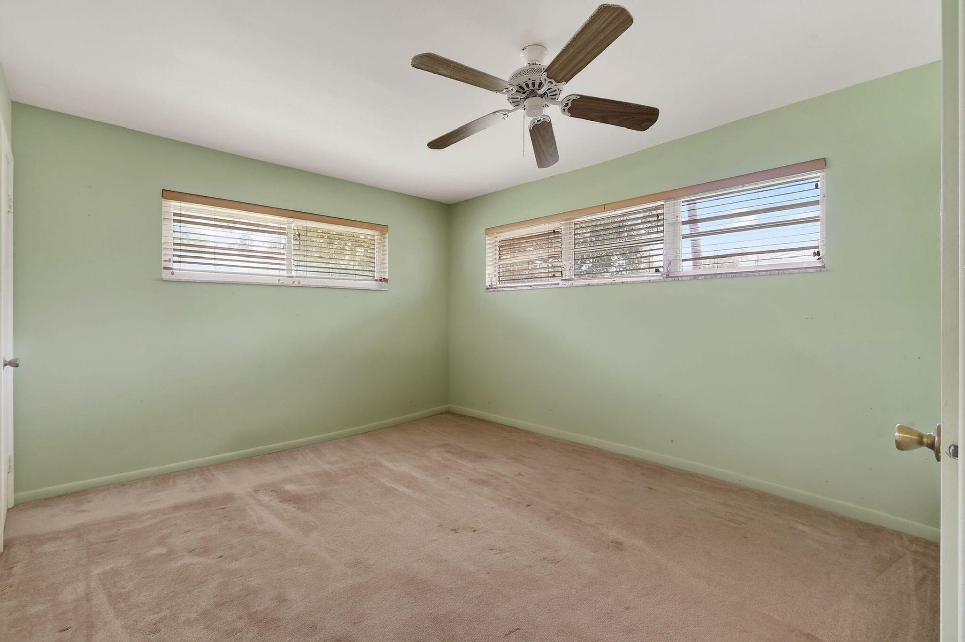 11 Windsor Road E, Jupiter, FL 33469 Photo