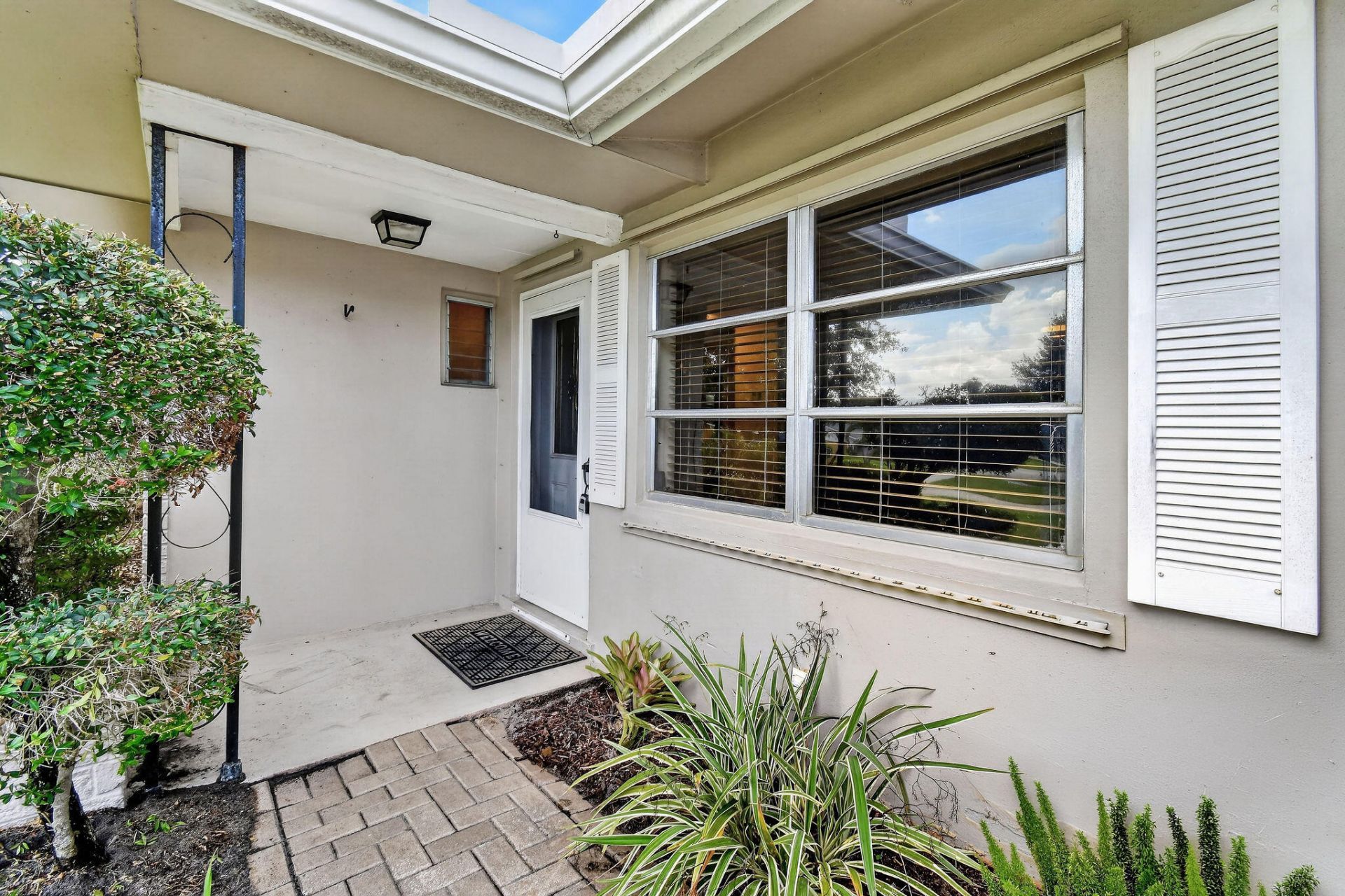 11 Windsor Road E, Jupiter, FL 33469 Photo
