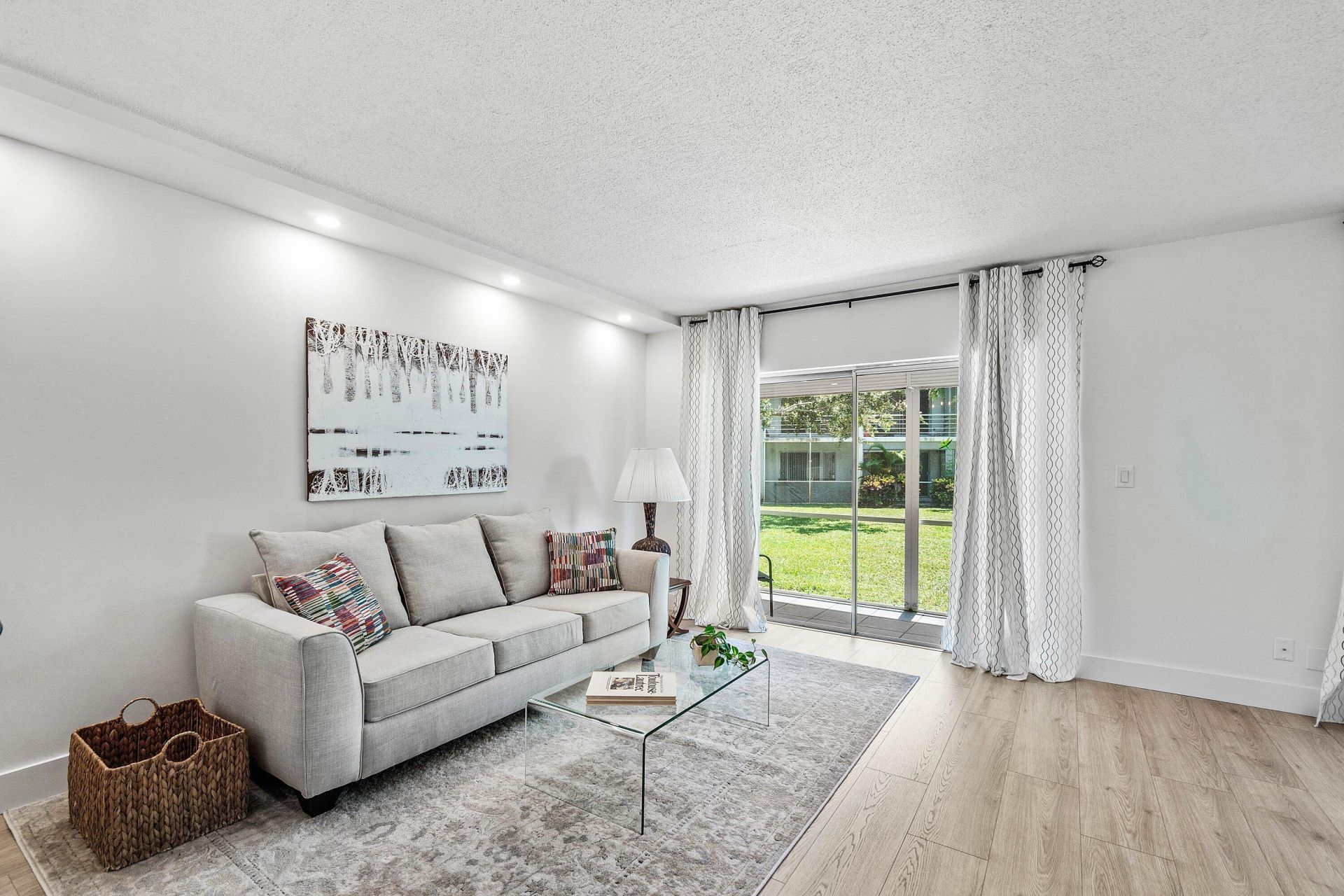 5601 NW 2nd Avenue, Boca Raton, FL 33487 Photo