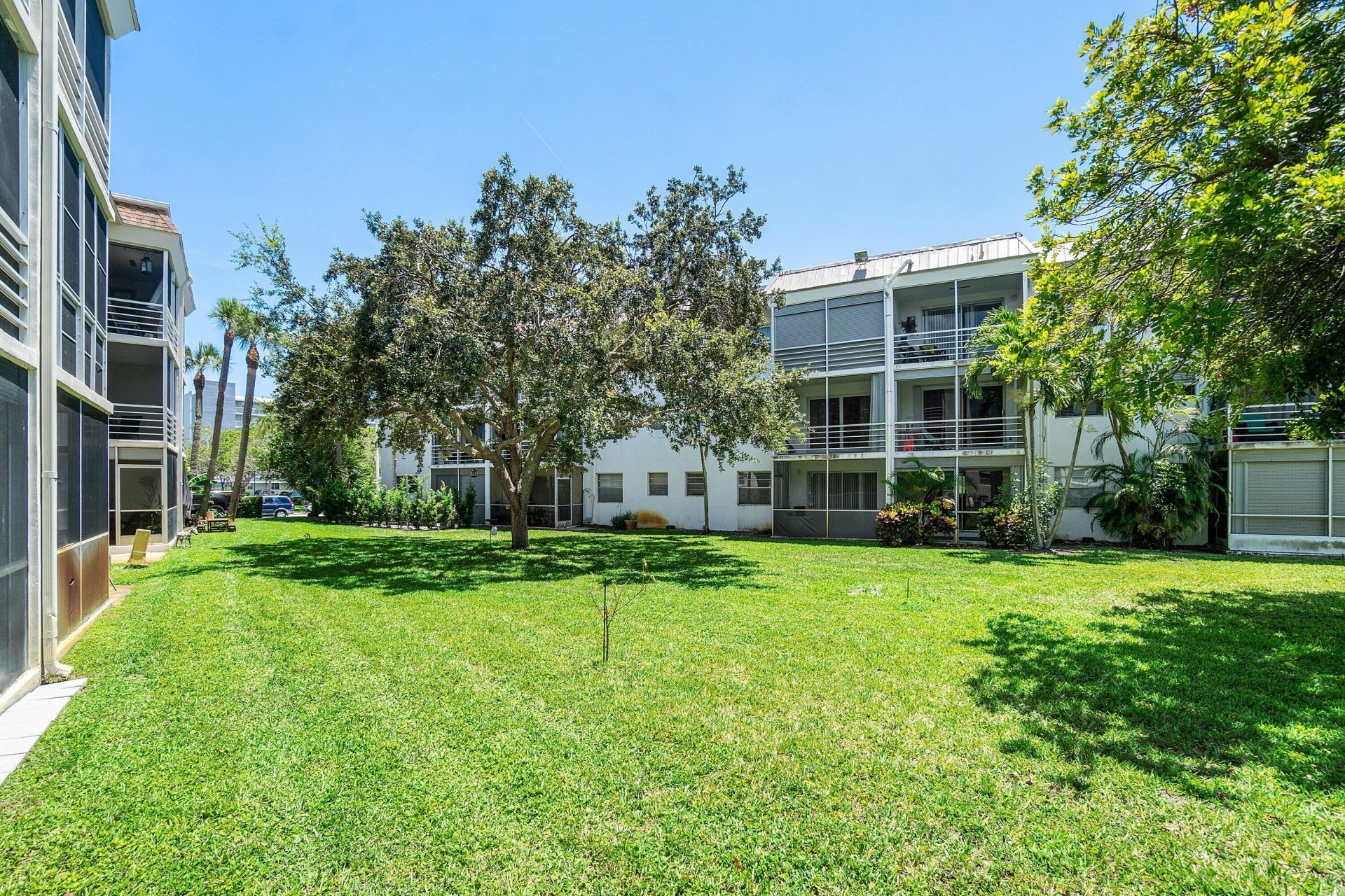 5601 NW 2nd Avenue, Boca Raton, FL 33487 Photo