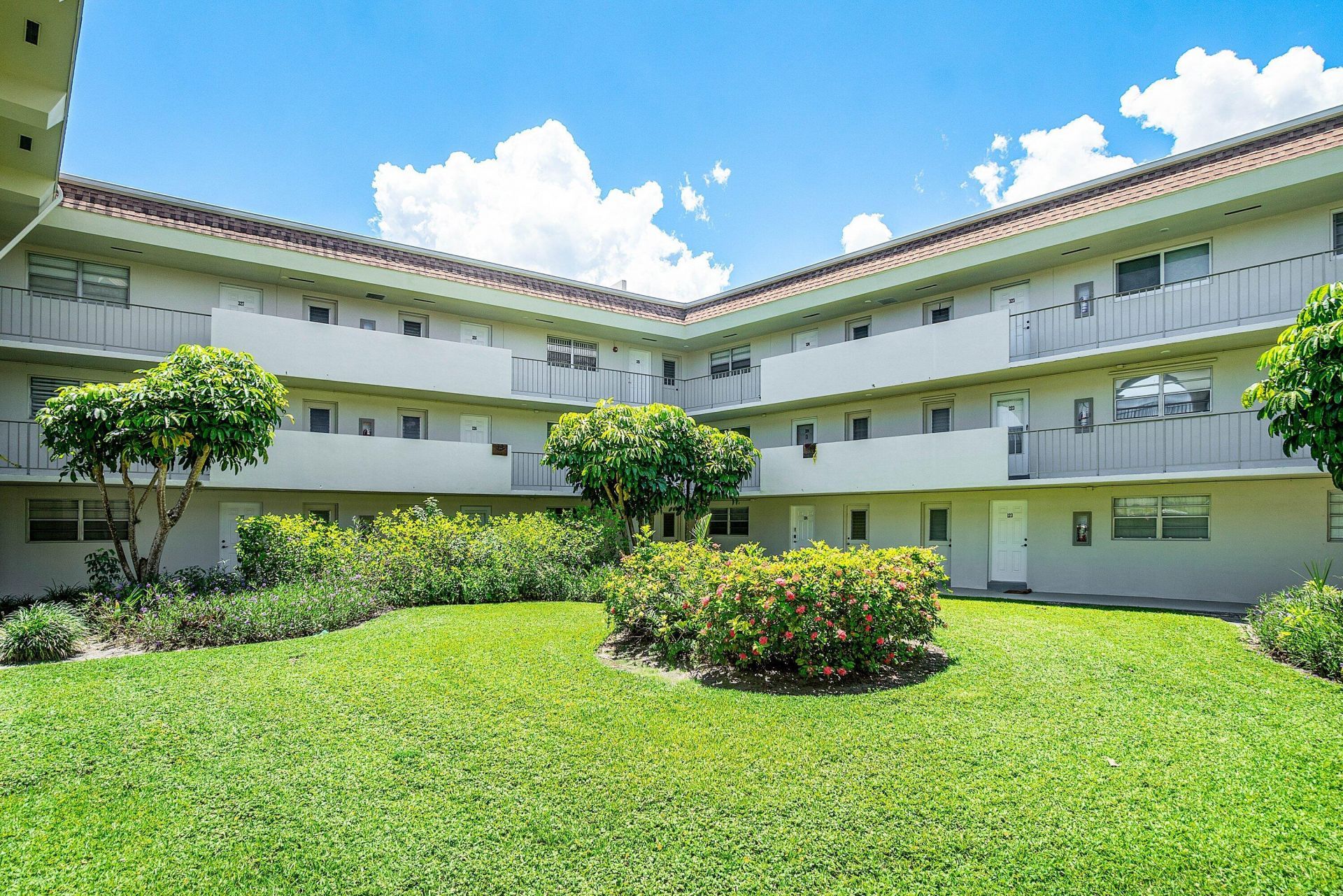 5601 NW 2nd Avenue, Boca Raton, FL 33487 Photo