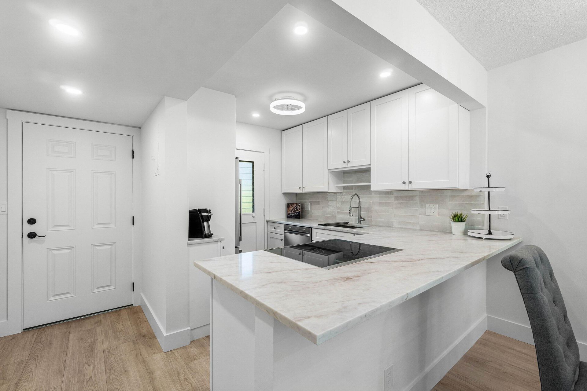 5601 NW 2nd Avenue, Boca Raton, FL 33487 Photo