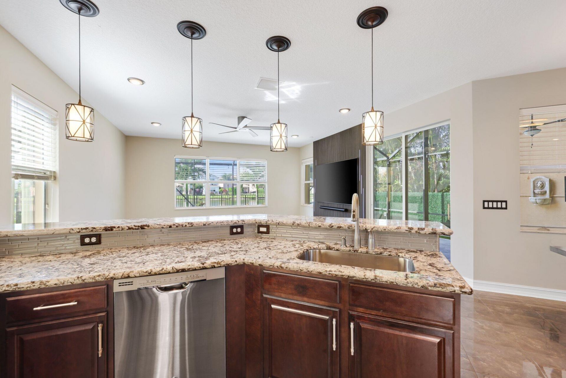 8160 Cantabria Falls Drive, Boynton Beach, FL 33473 Photo