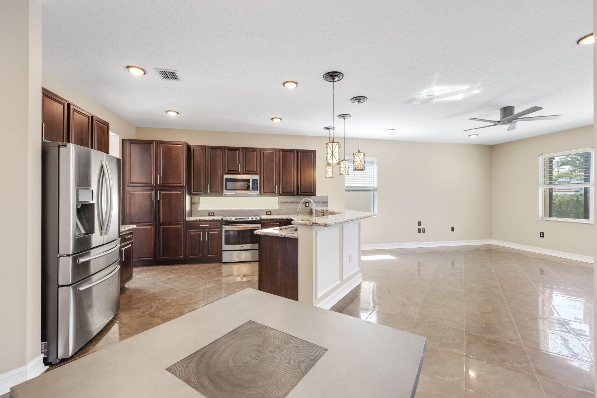 8160 Cantabria Falls Drive, Boynton Beach, FL 33473 Photo