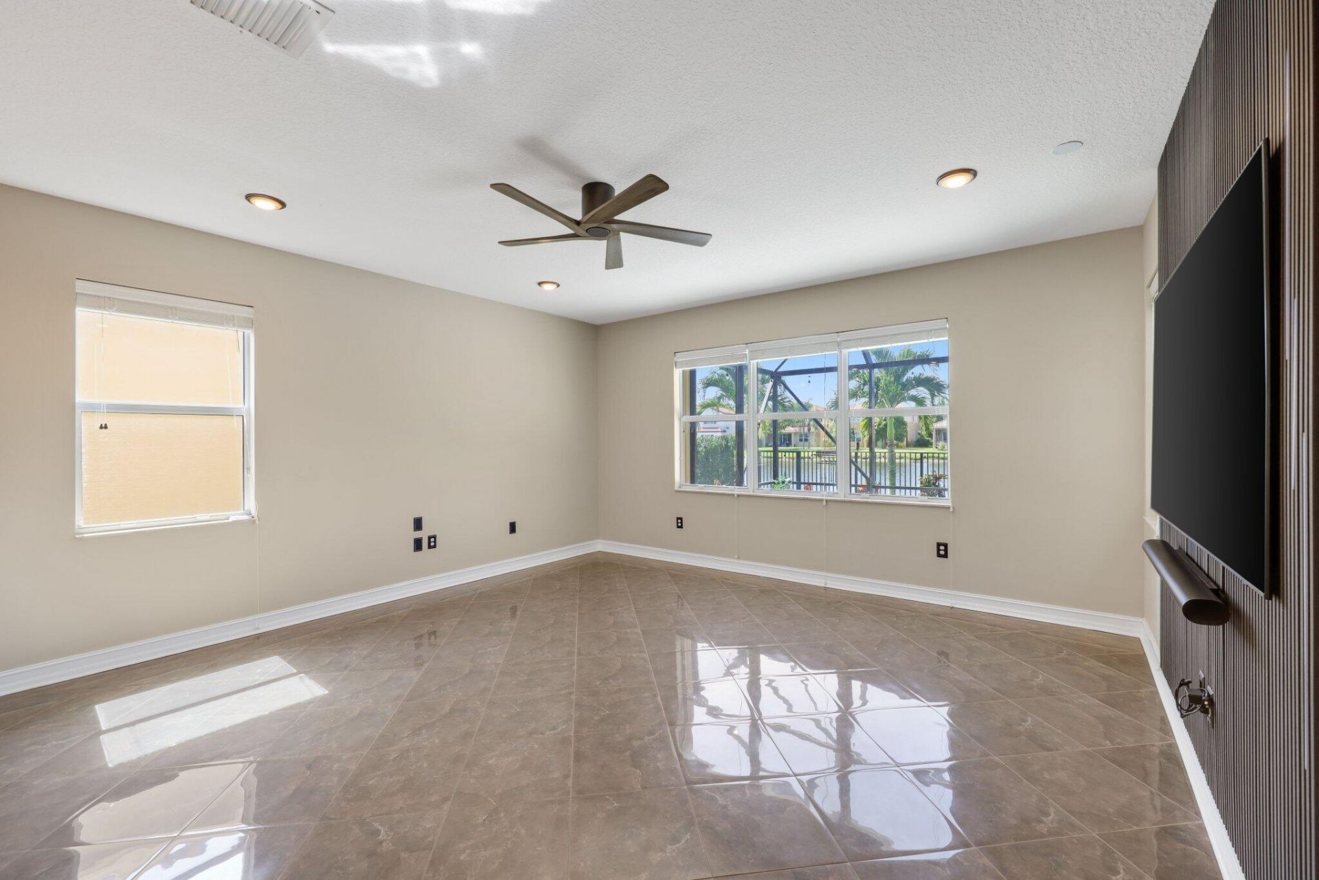 8160 Cantabria Falls Drive, Boynton Beach, FL 33473 Photo