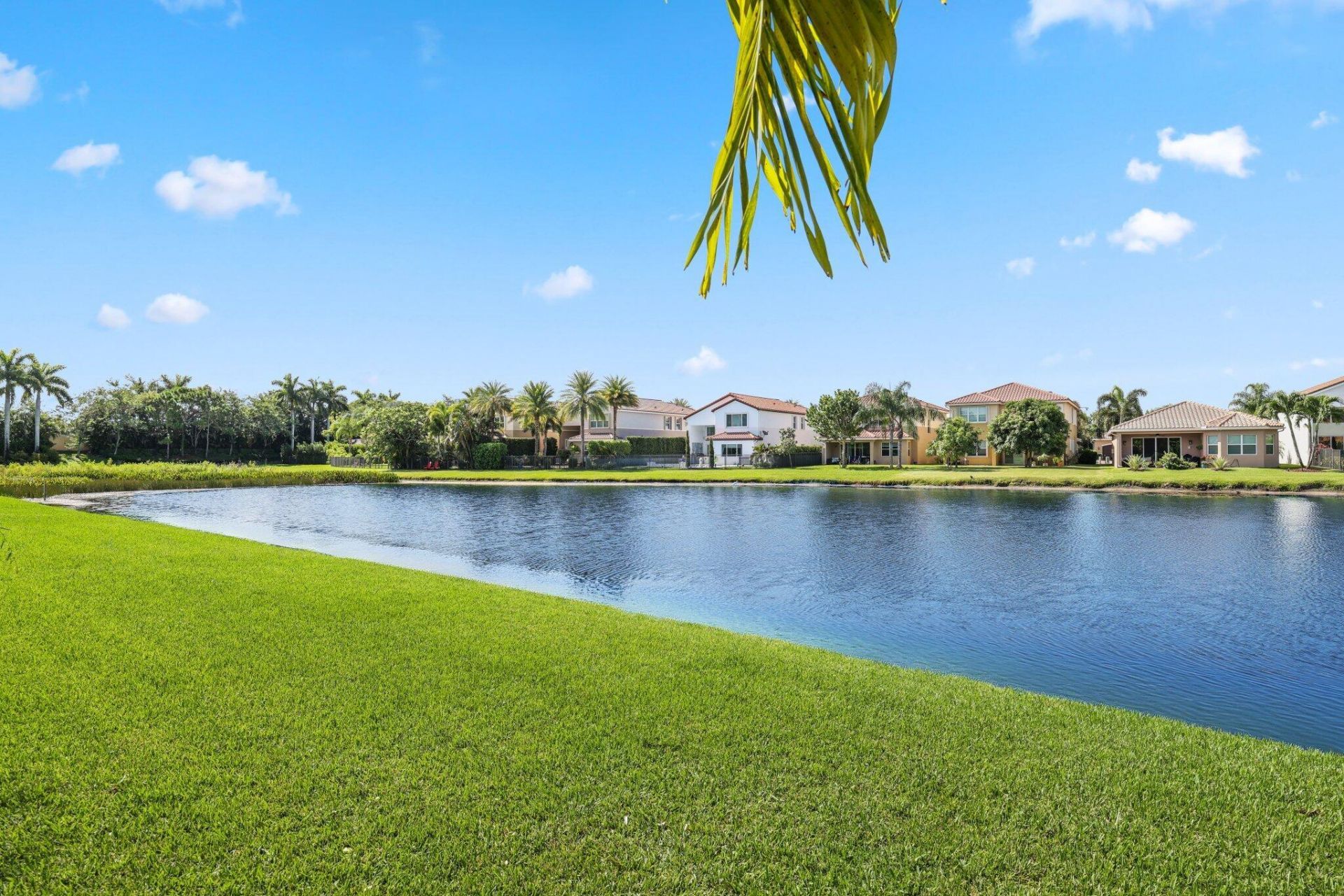 8160 Cantabria Falls Drive, Boynton Beach, FL 33473 Photo