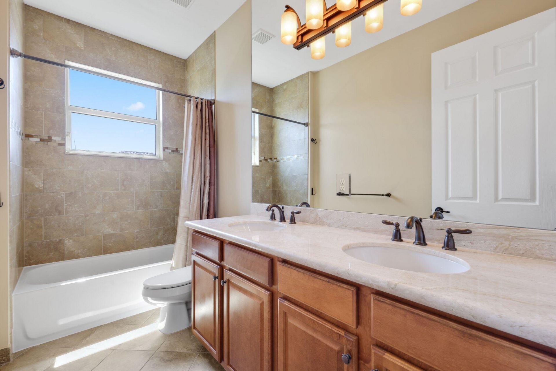 8160 Cantabria Falls Drive, Boynton Beach, FL 33473 Photo