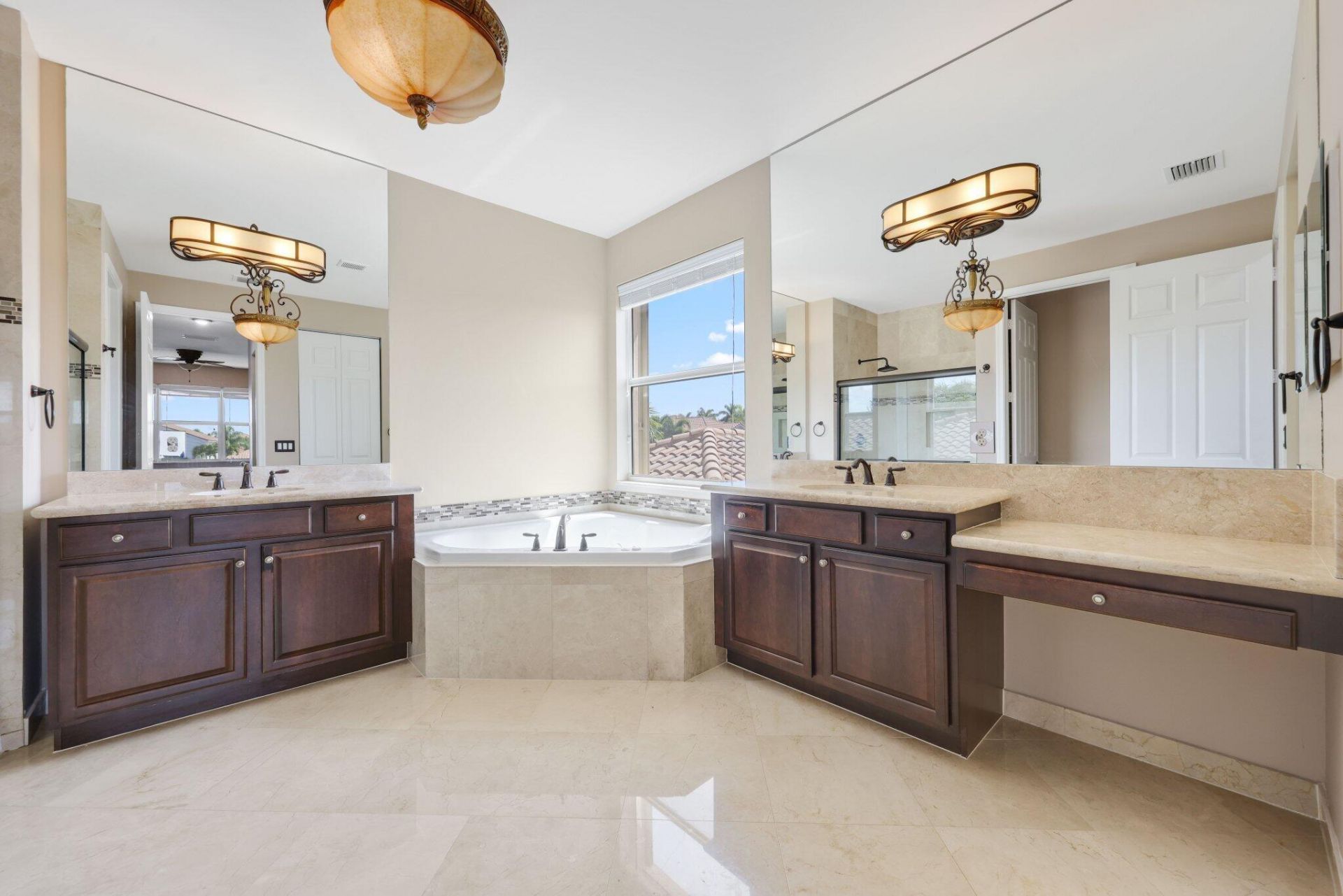 8160 Cantabria Falls Drive, Boynton Beach, FL 33473 Photo