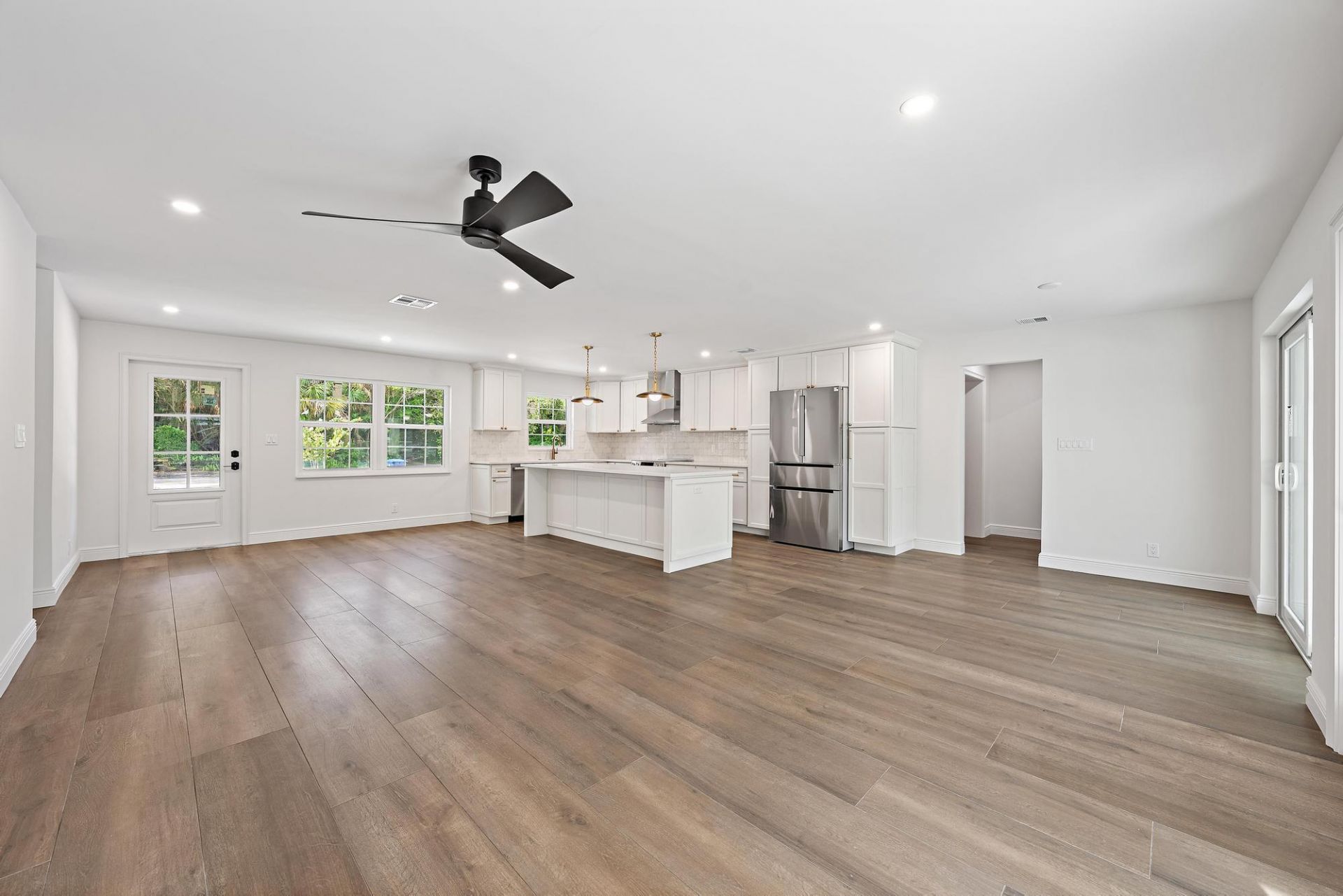 109 E Riverside Drive, Jupiter, FL 33469 Photo