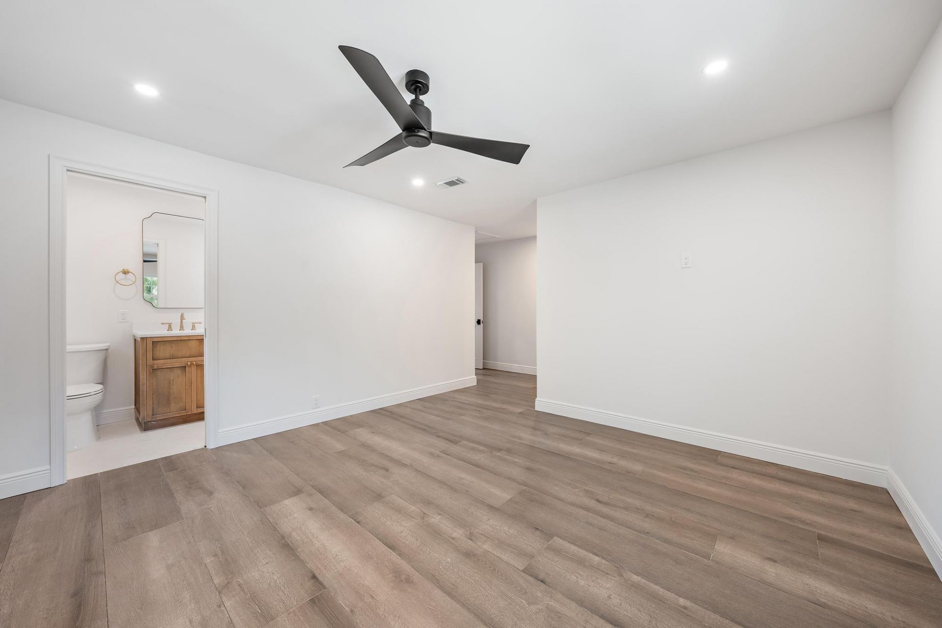 109 E Riverside Drive, Jupiter, FL 33469 Photo