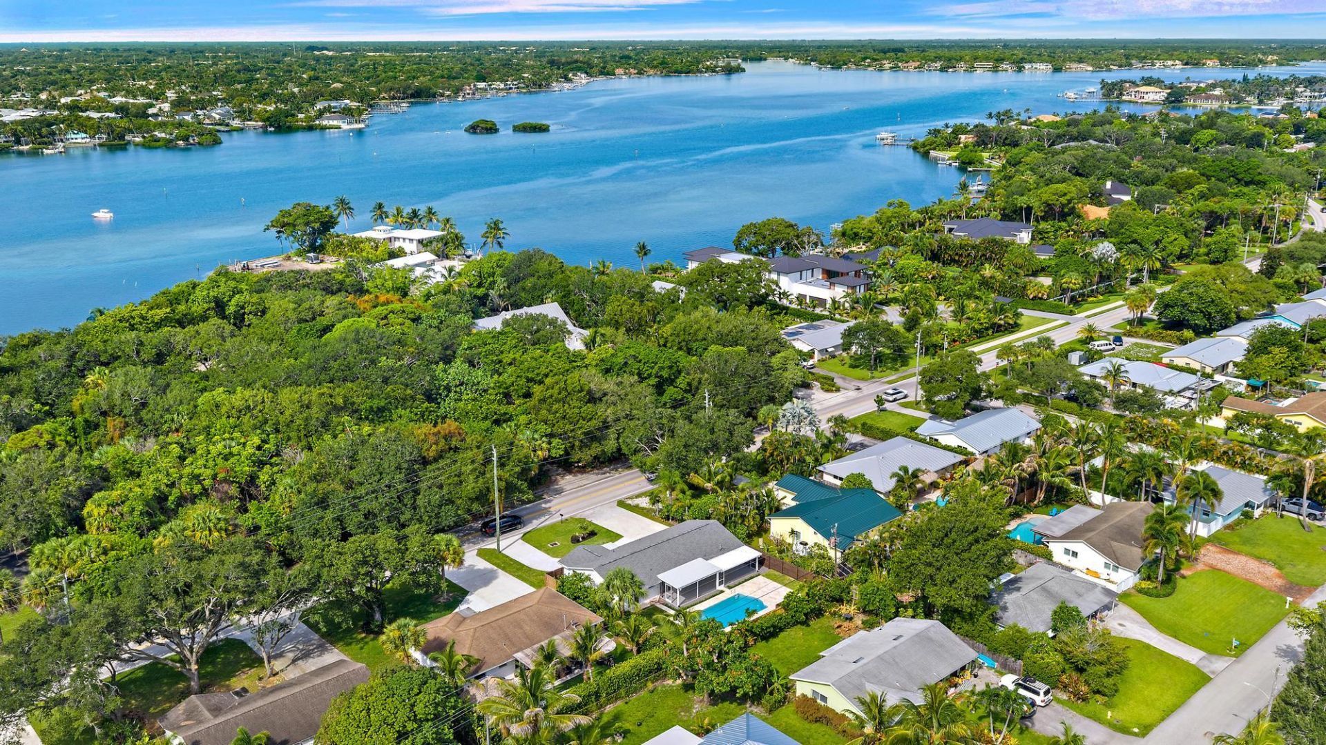 109 E Riverside Drive, Jupiter, FL 33469 Photo