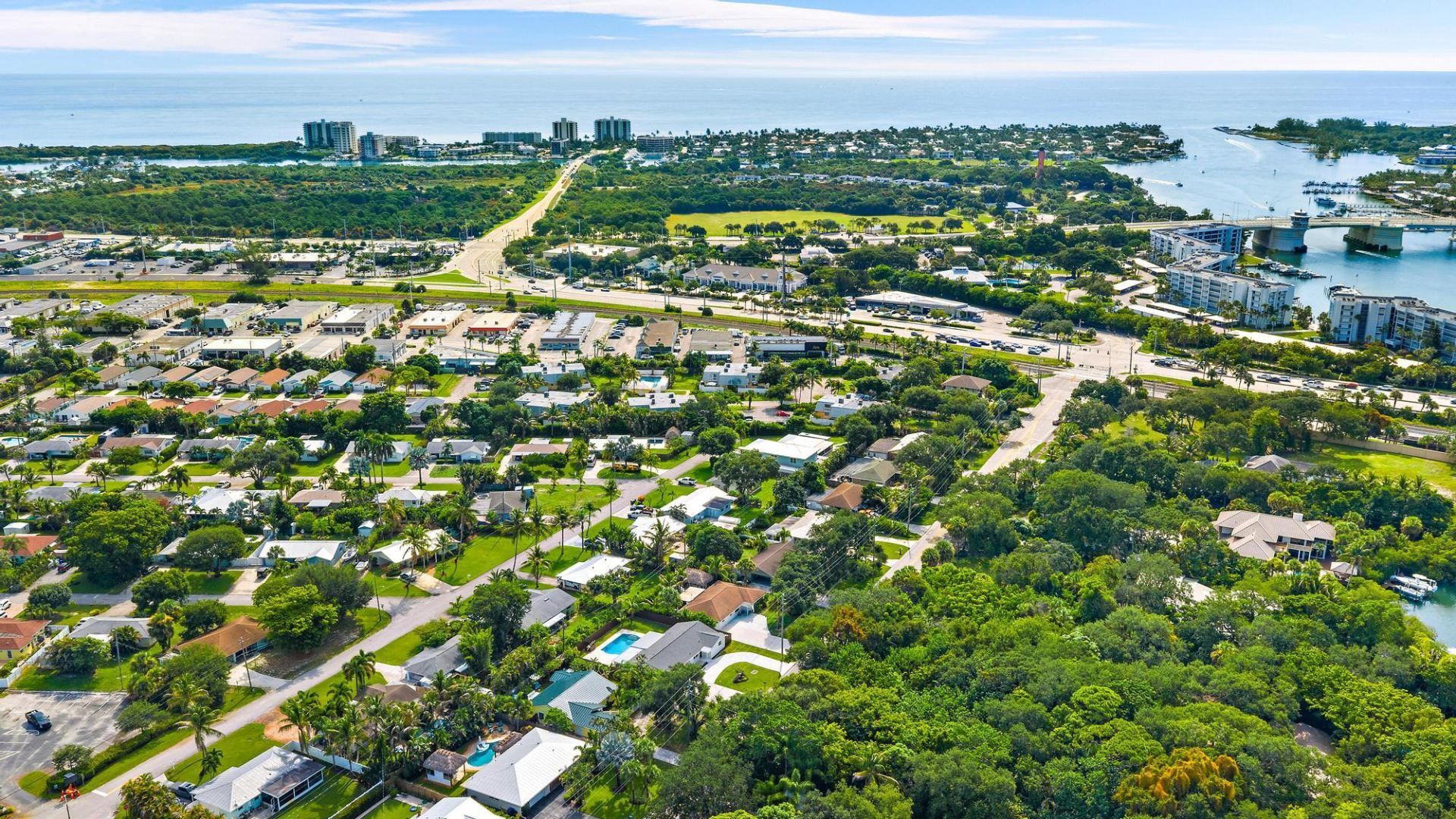 109 E Riverside Drive, Jupiter, FL 33469 Photo