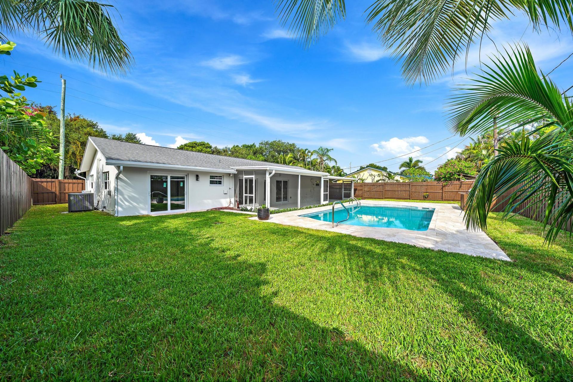 109 E Riverside Drive, Jupiter, FL 33469 Photo