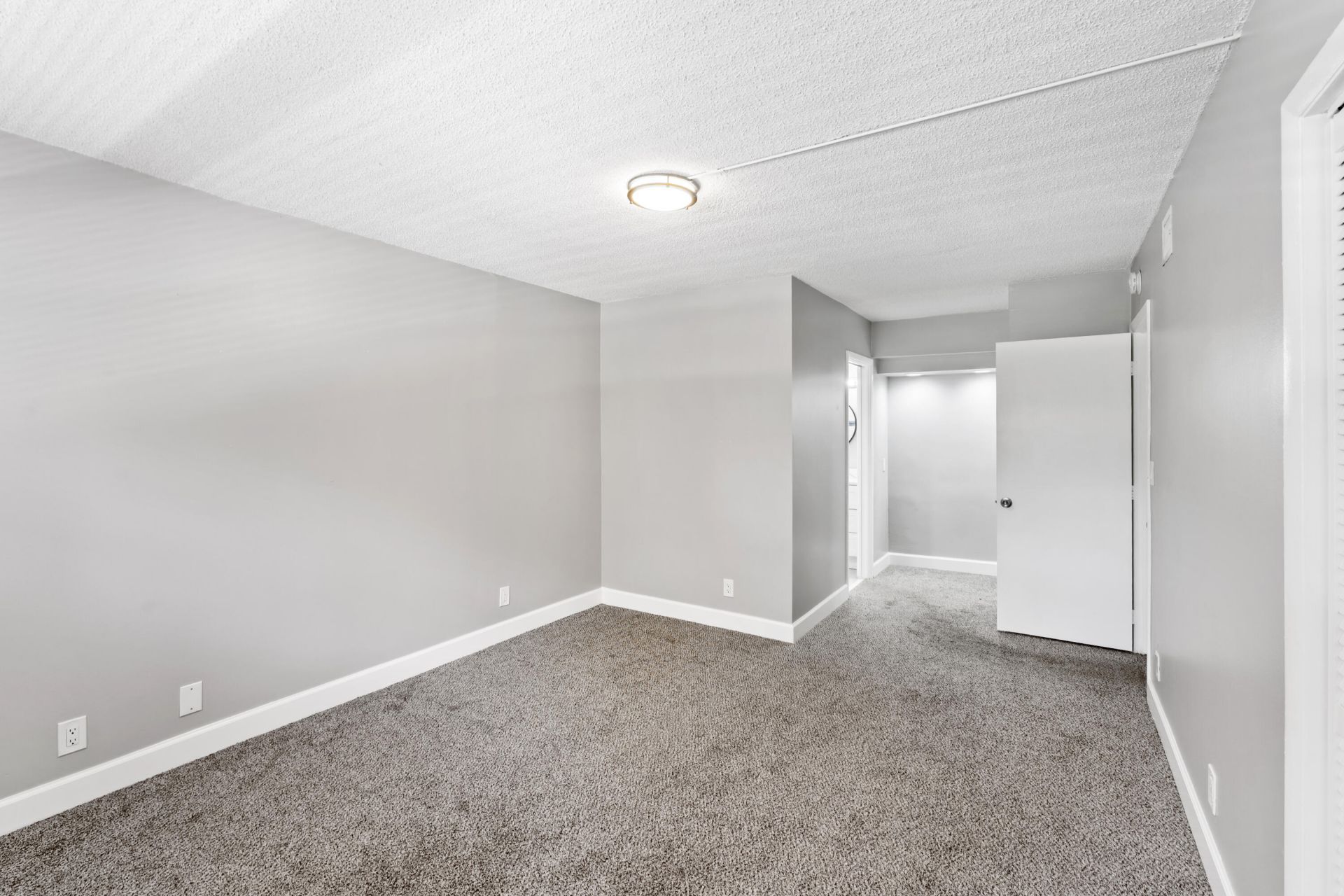 2850 Forest Hills Boulevard, Unit 211, Coral Springs, FL 33065 Photo