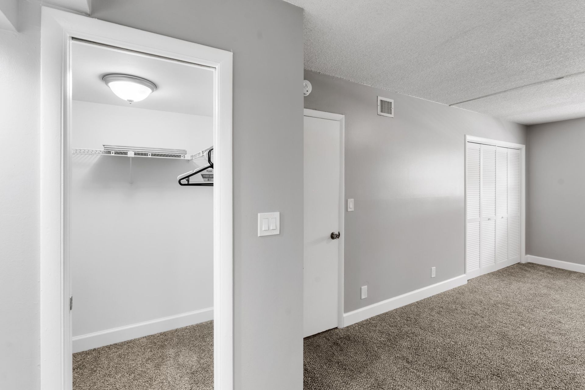 2850 Forest Hills Boulevard, Unit 211, Coral Springs, FL 33065 Photo