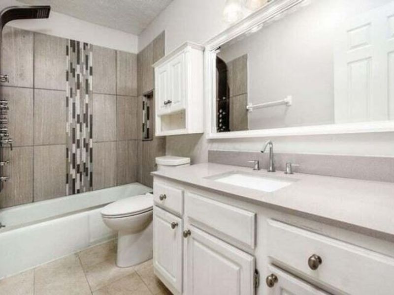 5417 E Valley Lane E, Columbus, OH 43231 Photo 3