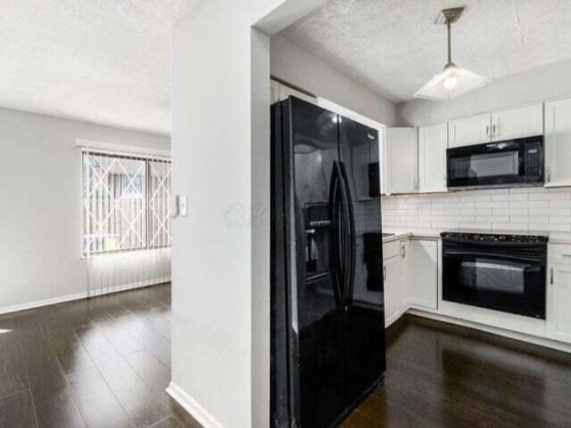 5417 E Valley Lane E, Columbus, OH 43231 Photo 7