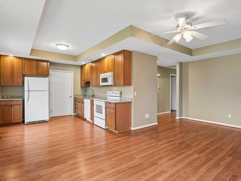837 Hickory Hill Drive, Marysville, OH 43040 Photo 13