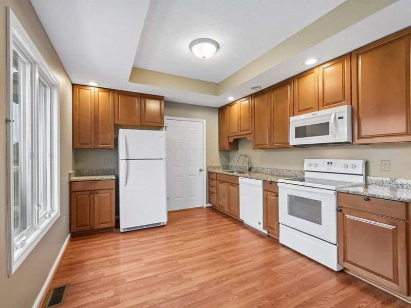837 Hickory Hill Drive, Marysville, OH 43040 Photo 17