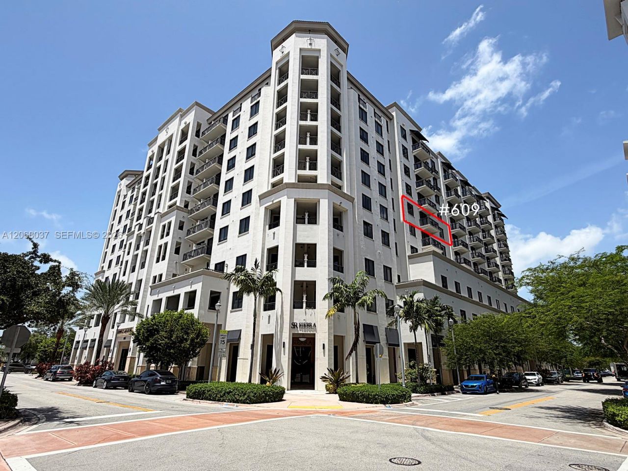 301 Altara Ave, Unit 609, Coral Gables, FL 33146 Photo