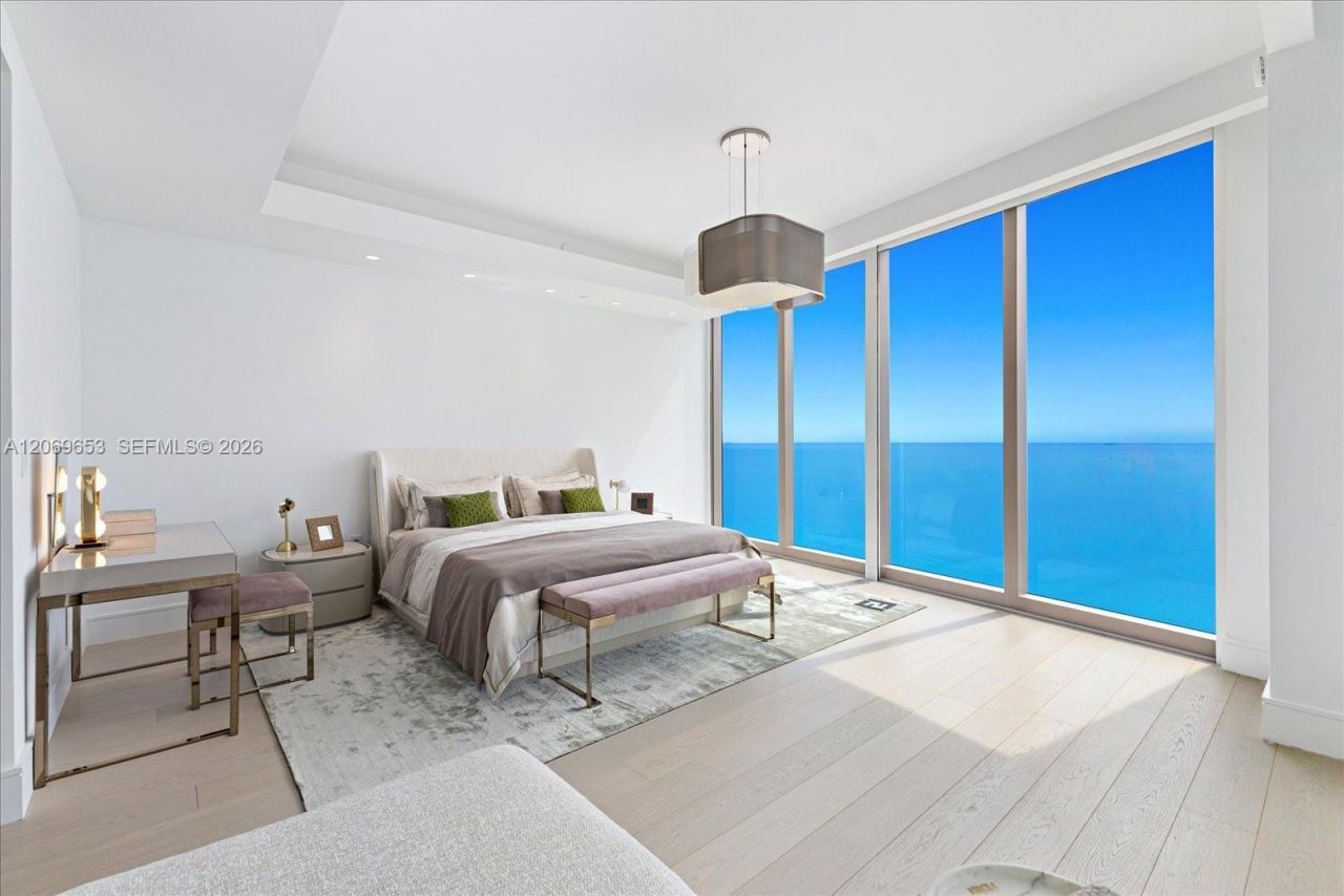 17975 Collins Ave , Unit N2001, Sunny Isles Beach, FL 33160 Photo