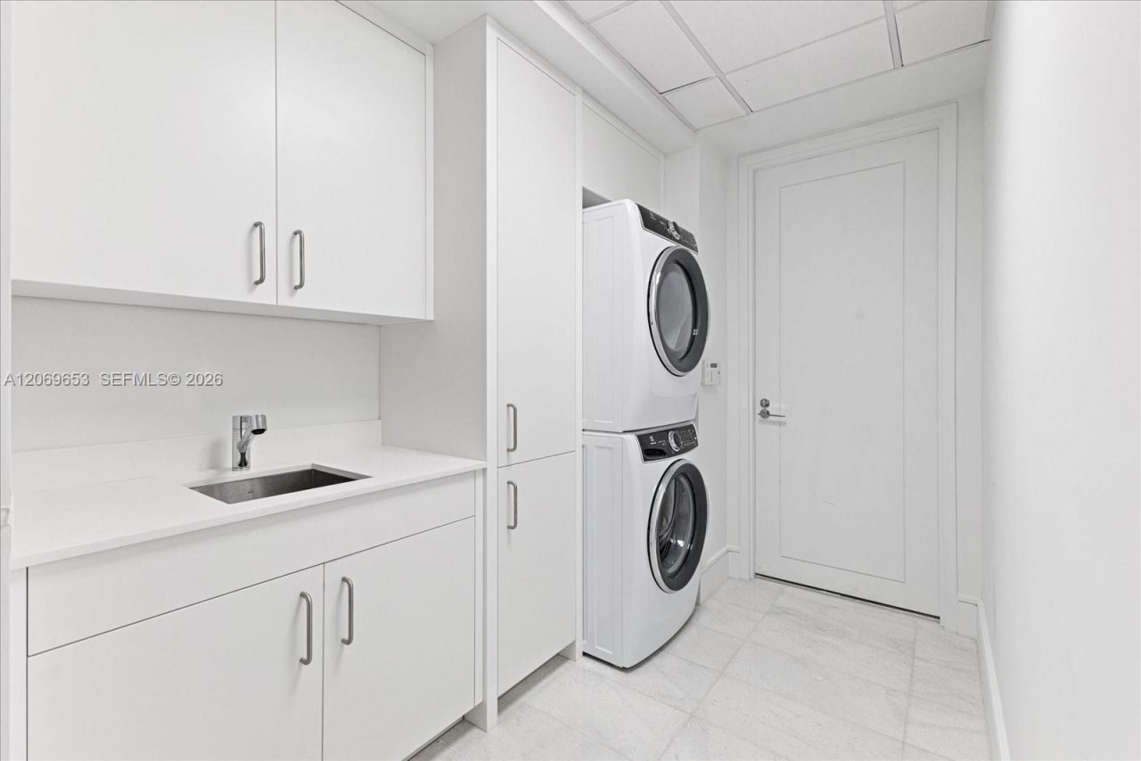 17975 Collins Ave , Unit N2001, Sunny Isles Beach, FL 33160 Photo