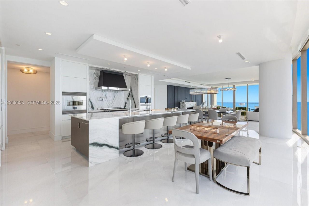17975 Collins Ave , Unit N2001, Sunny Isles Beach, FL 33160 Photo