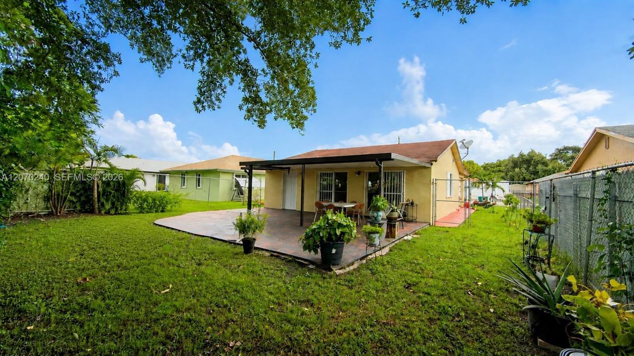 3074 NW 64th St , Miami, FL 33147 Photo