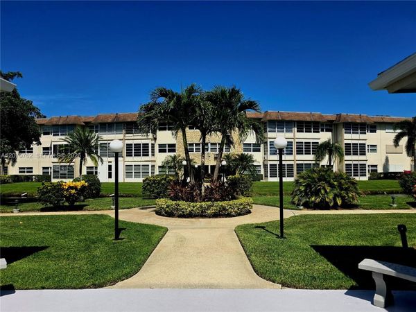 3405 NW 48th Ave , Unit 601, Lauderdale Lakes, FL 33319