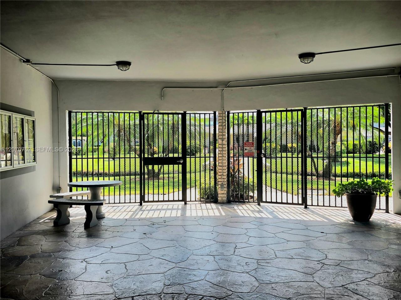 3405 NW 48th Ave , Unit 601, Lauderdale Lakes, FL 33319 Photo