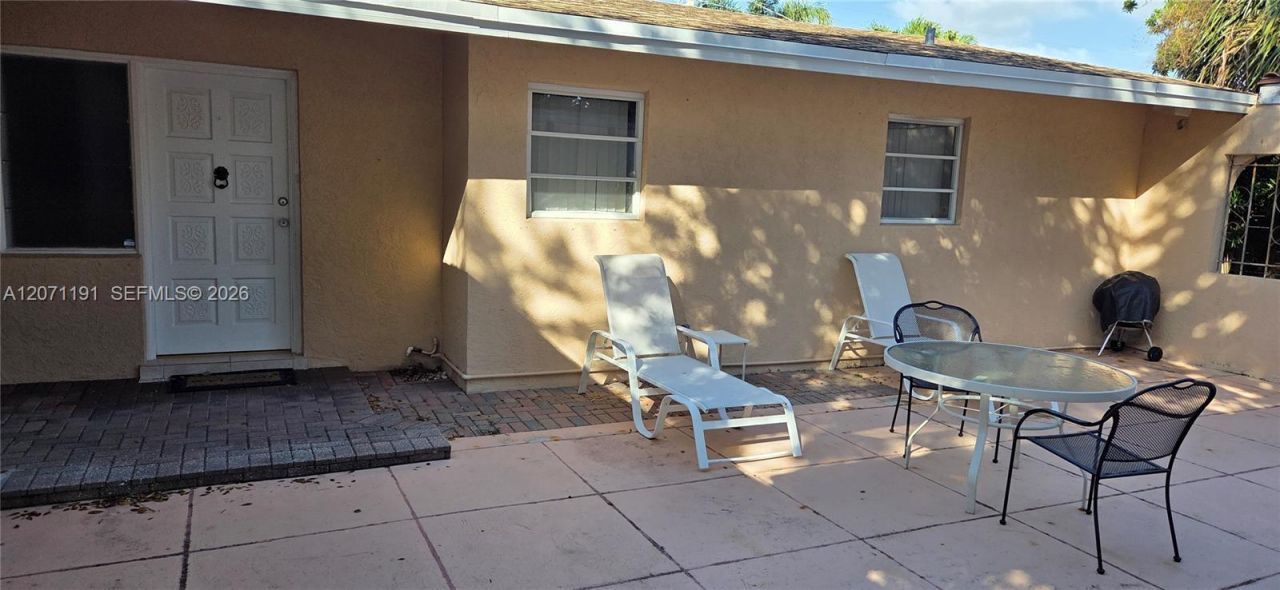 2359 N Wallen Dr , Palm Beach Gardens, FL 33410 Photo