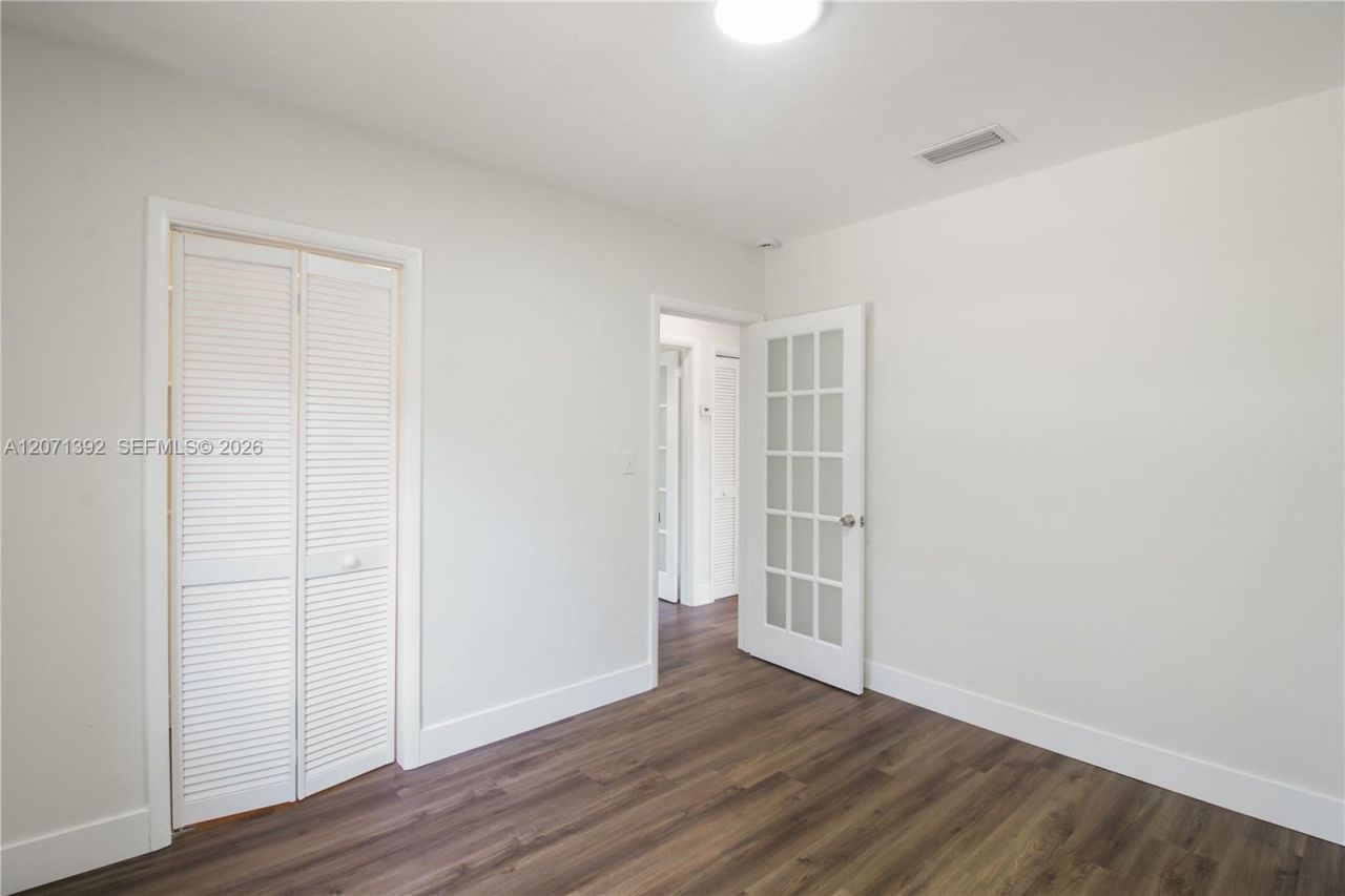 1958 SW 25th Ter, Unit Rear, Miami, FL 33133 Photo