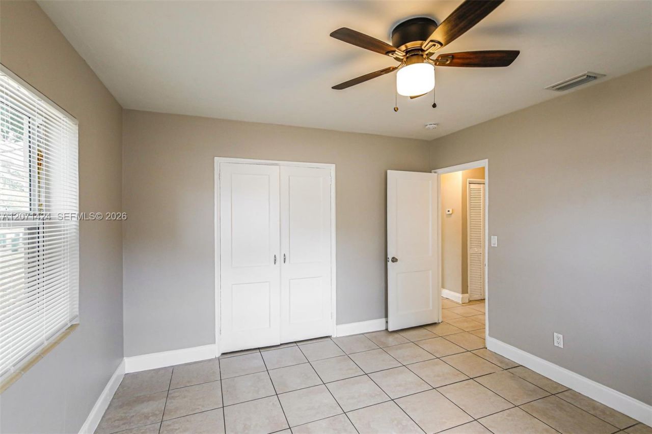 1943 Thomas St, Hollywood, FL 33020 Photo