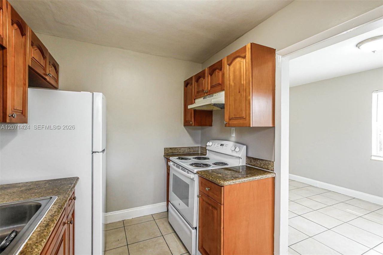 1943 Thomas St, Hollywood, FL 33020 Photo