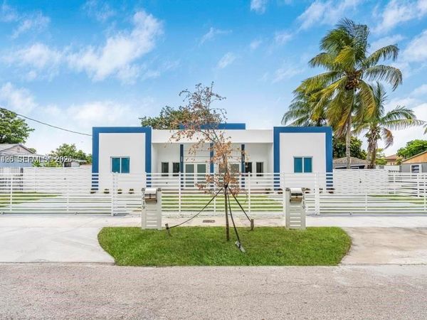 2419 NW 97th St , Miami, FL 33147