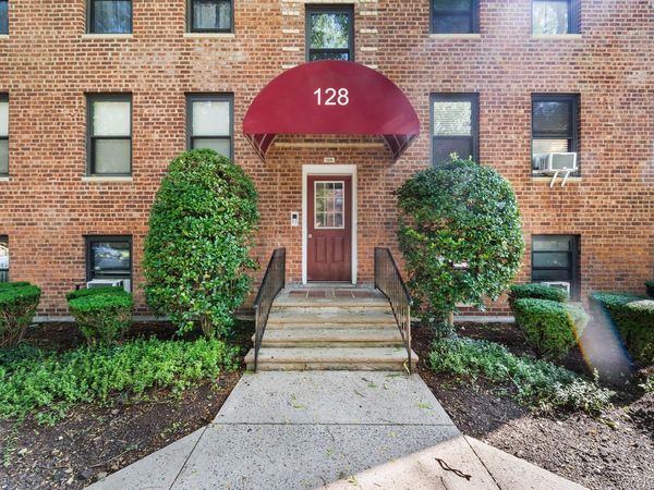 128 Richbell Road , Unit B4, Mamaroneck, NY 10538