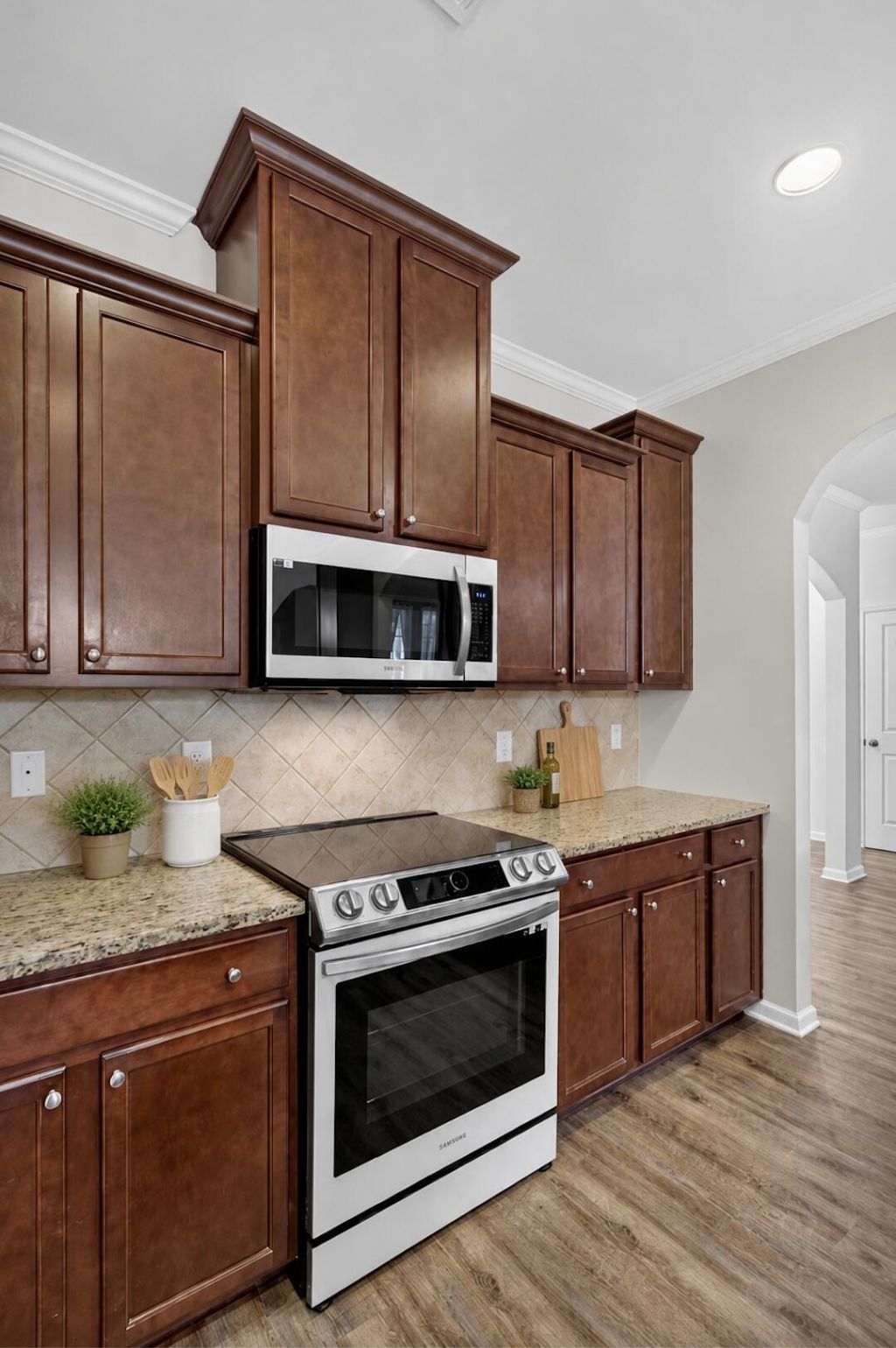 209 Wexford Court Photo 10