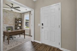 209 Wexford Court photo 4