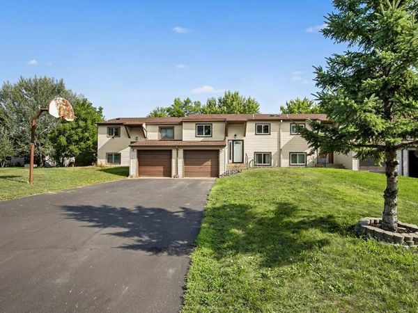 909 E Baker Street, Saint Joseph, MN 56374