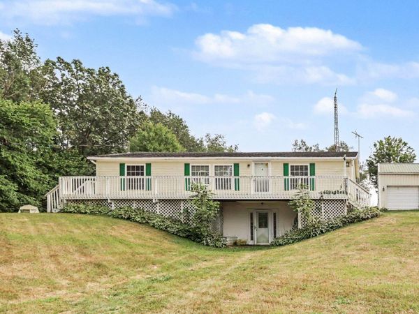 4188 K Drive S, East Leroy, MI 49051