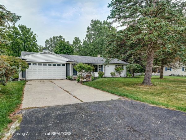 1101 Northcrest Road, Lansing, MI 48906
