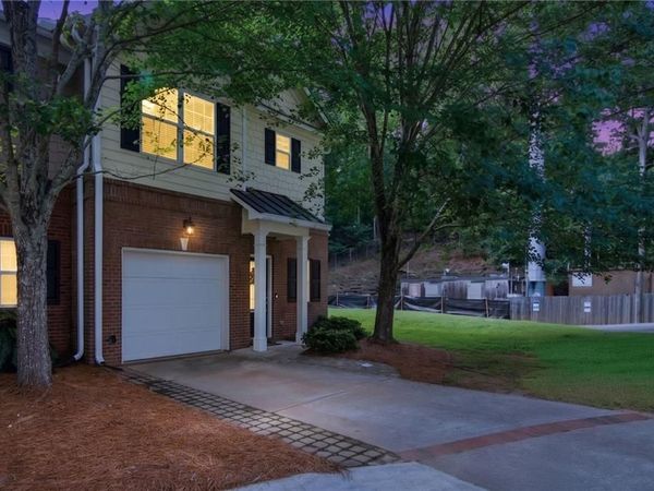 3065 Windcrest Court , Roswell, GA 30022