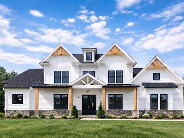 121 Palisade Drive , Rydal, GA 30171