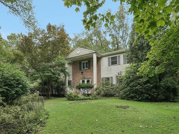 4188 Idlebrook Drive, Akron, OH 44333