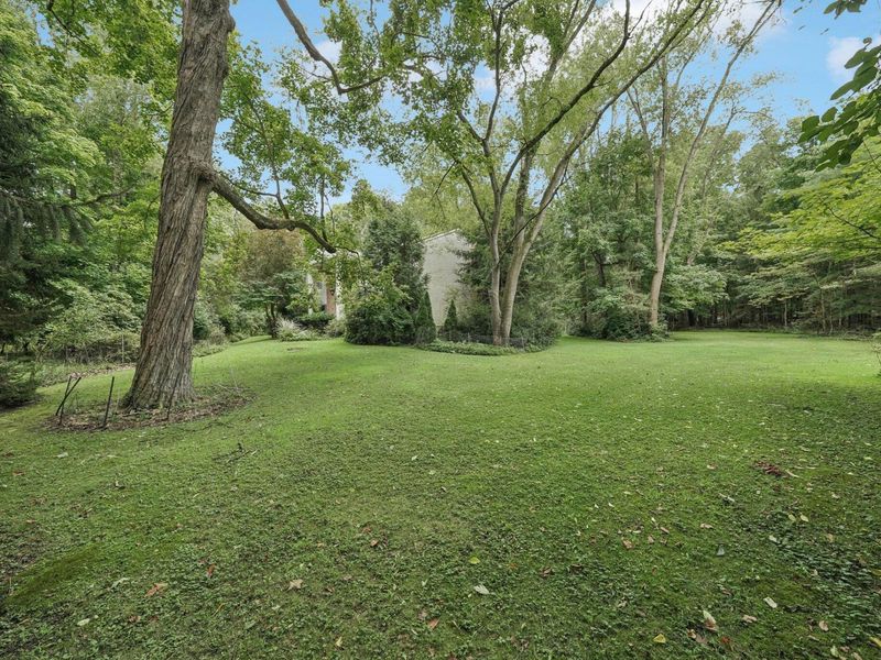 4188 Idlebrook Drive, Akron, OH 44333 Photo 43