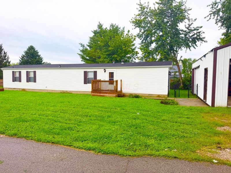 8903 Leist Avenue SW, Stoutsville, OH 43154 Photo 2
